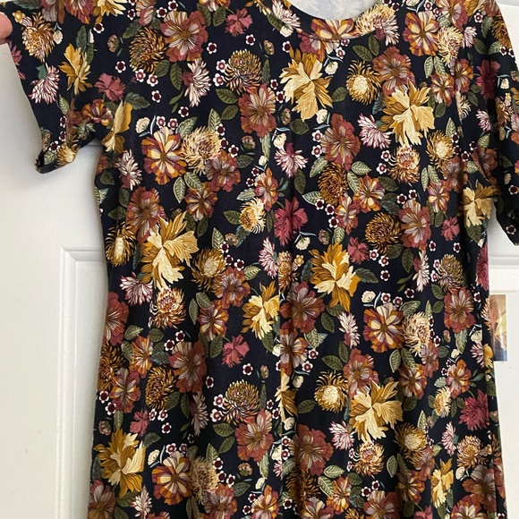 Awesome casual dress - Picture 3 of 7